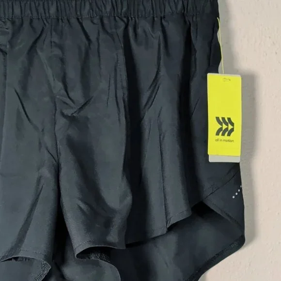 ⭐All in Motion Running Shorts Womens M Black Woven NWT 3 Inch Mid Rise Athletic⭐ - Picture 3 of 9